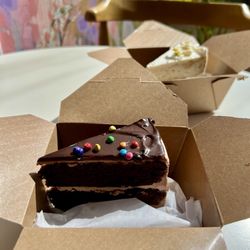 Joelle Eats Cake - Cosmic brown cake, chamomile honey apricot cake