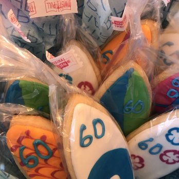 Fleckenstein's Bakery - Bakeries Near Me - Mokena, Illinois