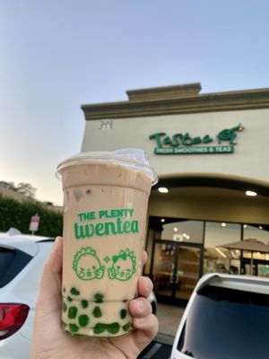 Tastea Alhambra by null