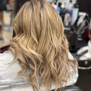 QT Salon - I highly Recommend Susan !!! Best salon ever and everyone is so sweet! - Hair Salons Near Me - Westminster, California