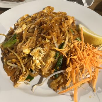 Turmeric Thai Kitchen - Pad Thai Noodles - Thai Near Me - La Jolla, California Turmeric Thai Kitchen - Pad Thai Noodles - Thai Near Me - La Jolla, California