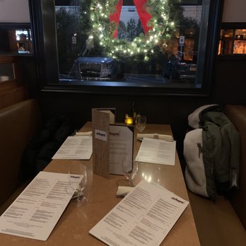 La Piazza - a christmas wreath in the window - Italian Near Me - Melville, New York