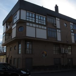 La Vega - El macroedificio mató la arquitectura de "las Casas Baratas"..pero era otra época..¡¡