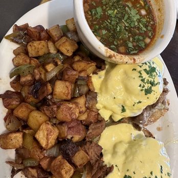 Huevo House - Birria Benedict - Breakfast & Brunch Near Me - Bakersfield, California Huevo House - Birria Benedict - Breakfast & Brunch Near Me - Bakersfield, California