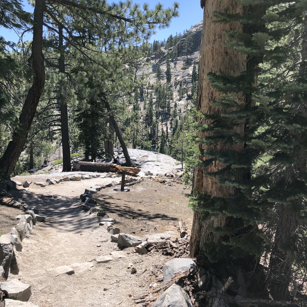 Devil's Postpile National Monument - Loop trail to the top of the Postpile - Landmarks & Historical Buildings Near Me - Mammoth Lakes, California Devil's Postpile National Monument - Loop trail to the top of the Postpile - Landmarks & Historical Buildings Near Me - Mammoth Lakes, California