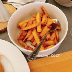 Hasbergscher Hof - Pommes zum Schnitzel