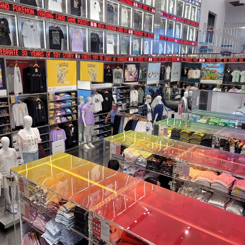 Uniqlo - Rainbow theming - Men's Clothing Near Me - Honolulu, Hawaii Uniqlo - Rainbow theming - Men's Clothing Near Me - Honolulu, Hawaii