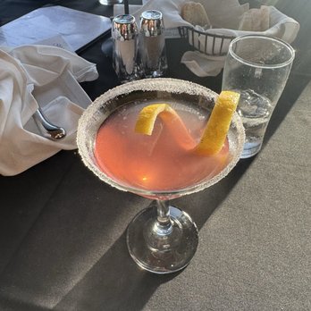 SeaVenture Restaurant - Lemon RASPBERRY LEMON DROP - New American Near Me - Pismo Beach, California SeaVenture Restaurant - Lemon RASPBERRY LEMON DROP - New American Near Me - Pismo Beach, California