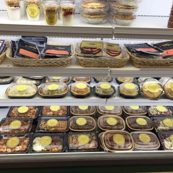Lassen & Hennigs - Grab & Go lunch trays: options were jambalaya, short ribs, sausage & peppers, lasagna, etc... - Delis Near Me - Brooklyn, New York Lassen & Hennigs - Grab & Go lunch trays: options were jambalaya, short ribs, sausage & peppers, lasagna, etc... - Delis Near Me - Brooklyn, New York