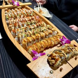 Makisu Sushi - Makisu Boat B