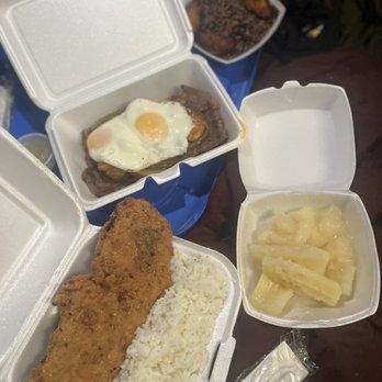 Rincon Cubano - Bistec Empanizado Yuca con Mojo Maduros Mango Smoothie Guanabana Smoothie Palomilla al Caballo - Cuban Near Me - Cape Coral, Florida Rincon Cubano - Bistec Empanizado Yuca con Mojo Maduros Mango Smoothie Guanabana Smoothie Palomilla al Caballo - Cuban Near Me - Cape Coral, Florida