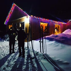 Rock Creek Lodge - Out front, before meal