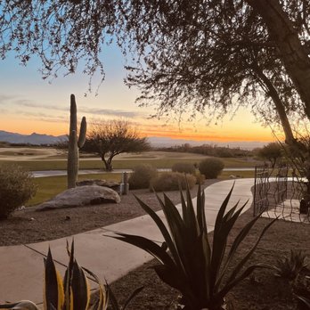 Cayton's Restaurant - Great sunset views - New American Near Me - Marana, Arizona Cayton's Restaurant - Great sunset views - New American Near Me - Marana, Arizona