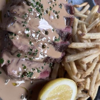Le Coq - Steak frites - French Near Me - La Jolla, California
