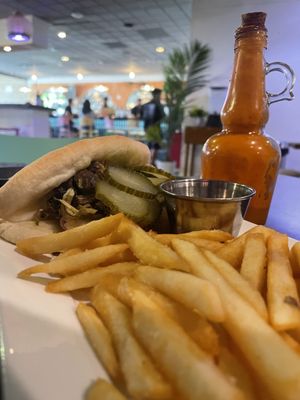 Bodega Kitchen & Cocktails by null