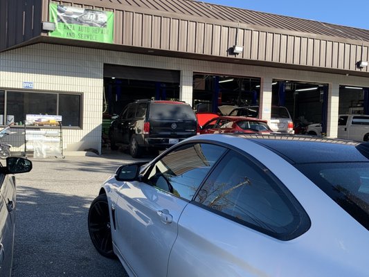 DE ANZA AUTO REPAIR Updated March - L