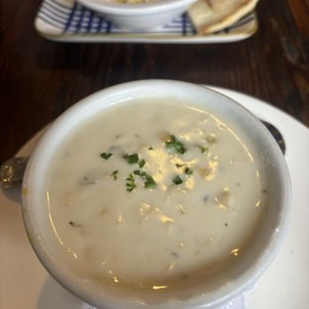 Tree House Cafe - Monterey Bay Clam Chowder - Mediterranean Near Me - Carmel, California Tree House Cafe - Monterey Bay Clam Chowder - Mediterranean Near Me - Carmel, California