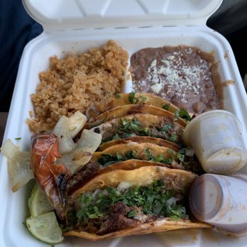 Bibi's Enchiladas & Grill - QuesaBIRRIAS plate - Mexican Near Me - Gold River, California Bibi's Enchiladas & Grill - QuesaBIRRIAS plate - Mexican Near Me - Gold River, California