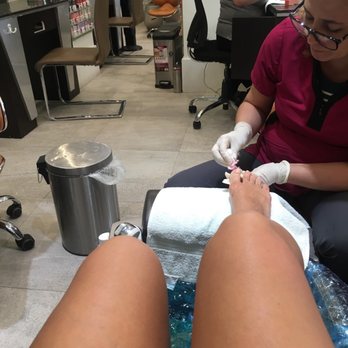 BNT Nail Salon - Love the blue sterile plastic for each customer - Nail Salons Near Me - Miami, Florida