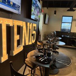 Ten15 Bar and Grill