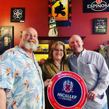 RJ'S Cigars - Andy Yaffee representing Micallef Cigars. Our customers loved the event and now there are more Micallef Ambassadors - Cigar Bars Near Me - Mesa, Arizona