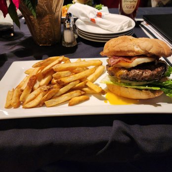Sophie's Grill and Bar - Burgers Near Me - Cary, North Carolina Sophie's Grill and Bar - Burgers Near Me - Cary, North Carolina