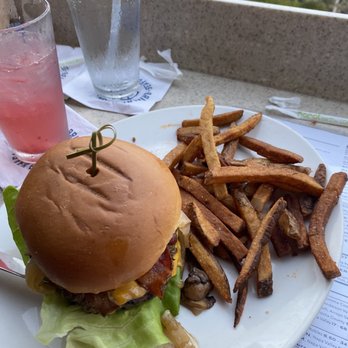 Brigantine - Wagyu burger - Seafood Near Me - Del Mar, California