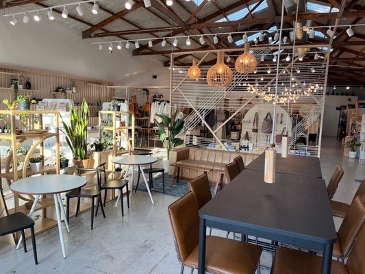 Café Forth by null