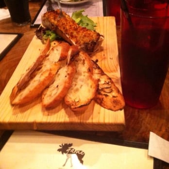 Game - Bone marrow appetizer - Burgers Near Me - Louisville, Kentucky Game - Bone marrow appetizer - Burgers Near Me - Louisville, Kentucky