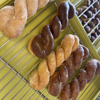 U Donuts - Sugarpowdered, chocolate and glazed twist - Donuts Near Me - Marble Falls, Texas