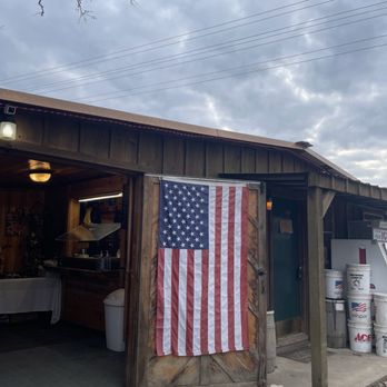 The Hochahut - The building - Tacos Near Me - Broken Bow, Oklahoma