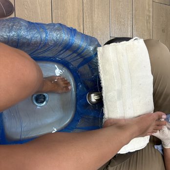 Beauty Lounge - Monthly pedicure with Ken - Hair Salons Near Me - San Diego, California Beauty Lounge - Monthly pedicure with Ken - Hair Salons Near Me - San Diego, California