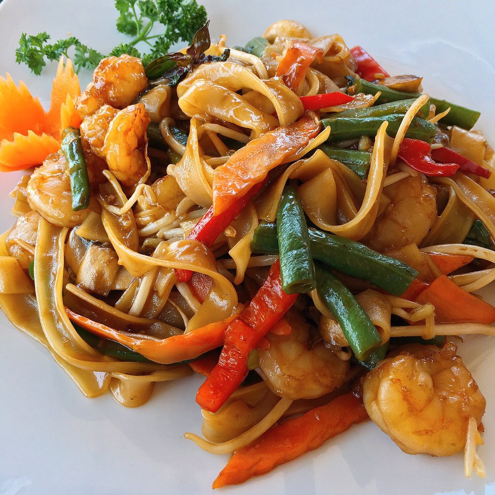 Charm Thai Kitchen and Sushi Bar - Drunken noodles with shrimp - Sushi Bars Near Me - Mobile, Alabama Charm Thai Kitchen and Sushi Bar - Drunken noodles with shrimp - Sushi Bars Near Me - Mobile, Alabama