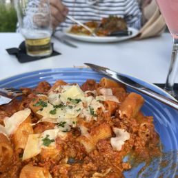 Bolognese with lamb shank across the table! Bolognese with lamb shank across the table!