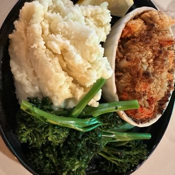 Craft Kitchen + Bar - Seafood casserole - Bars Near Me - Danvers, Massachusetts
