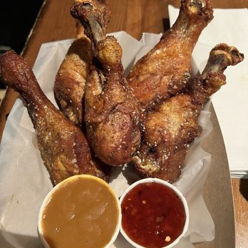 Amsterdam Bar & Hall - Bars Near Me - Saint Paul, Minnesota Amsterdam Bar & Hall - Bars Near Me - Saint Paul, Minnesota