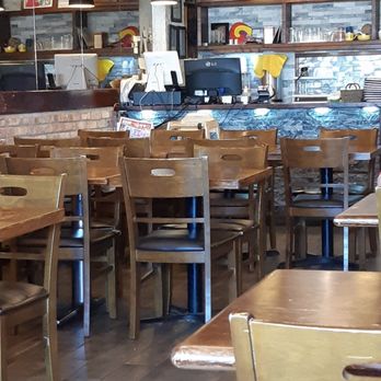 Makkal Chon - Interior decor - Korean Near Me - Toronto, Ontario