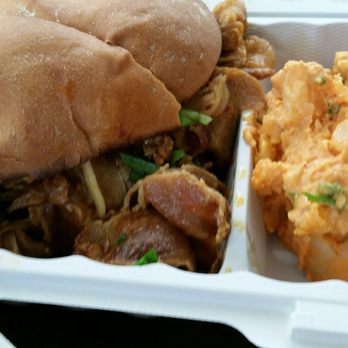 Artizen - Mixed plate Sandwich with Kim chi potato salad - Cafes Near Me - Honolulu, Hawaii Artizen - Mixed plate Sandwich with Kim chi potato salad - Cafes Near Me - Honolulu, Hawaii