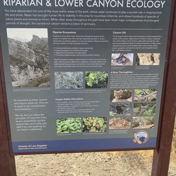 Vasquez Rocks Natural Area Park - Helpful signage as you descend into the riparian corridor - Parks Near Me - Agua Dulce, California Vasquez Rocks Natural Area Park - Helpful signage as you descend into the riparian corridor - Parks Near Me - Agua Dulce, California