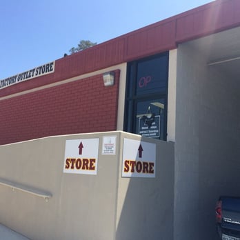 Far West Meats - The hottest place to shop in San Bernardino, Pick up BBQ ready, marinaded, and smoked products! We accept EBT! 7759 Victoria Ave, Highland - Meat Shops Near Me - Highland, California