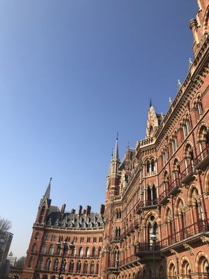 St Pancras International by null