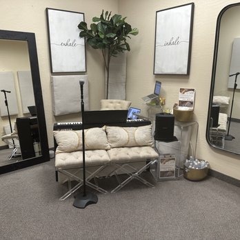 Sing Your Style Studio - Studio above Costa Vida - Vocal Coach Near Me - Scottsdale, Arizona
