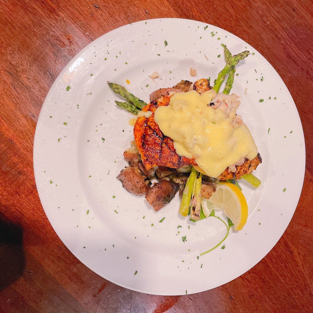 Middle Grounds Grill