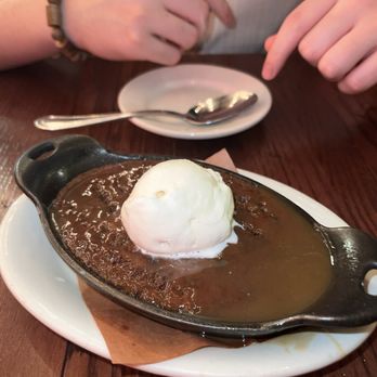 The Smith - Sticky Toffee Pudding - New American Near Me - New York, New York The Smith - Sticky Toffee Pudding - New American Near Me - New York, New York