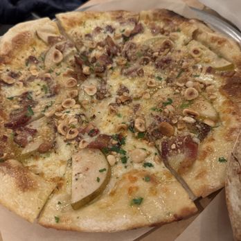 The Red Grape - Pizza Near Me - Sonoma, California The Red Grape - Pizza Near Me - Sonoma, California