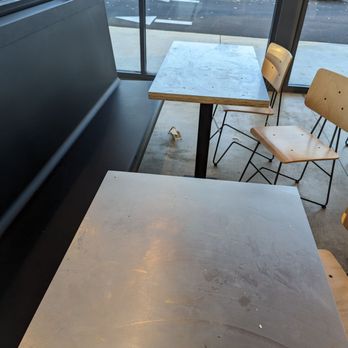 Chipotle Mexican Grill - Tables - Fast Food Near Me - Tarentum, Pennsylvania