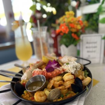 On Ocean 7 Cafe - Paella - New American Near Me - Miami Beach, Florida