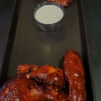Hill Street Brewing - Wednesday night is wings night. - Barbeque Near Me - Oceanside, California