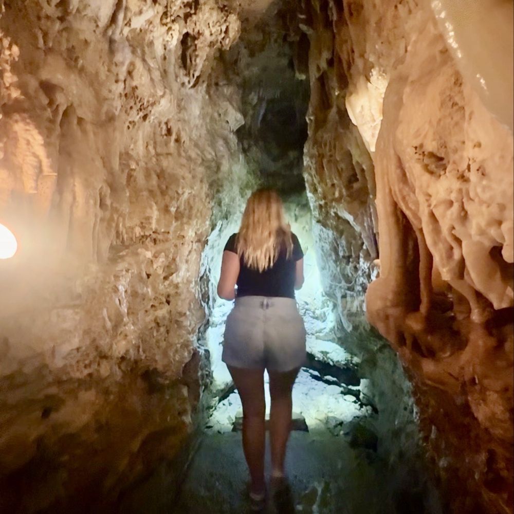 Crystal Lake Cave - Tours Near Me - Dubuque, Iowa Crystal Lake Cave - Tours Near Me - Dubuque, Iowa