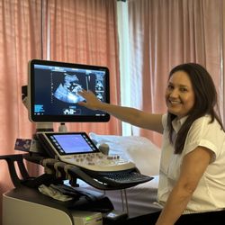 Babies Amore 3d-4d Ultrasound - 4d ultrasound